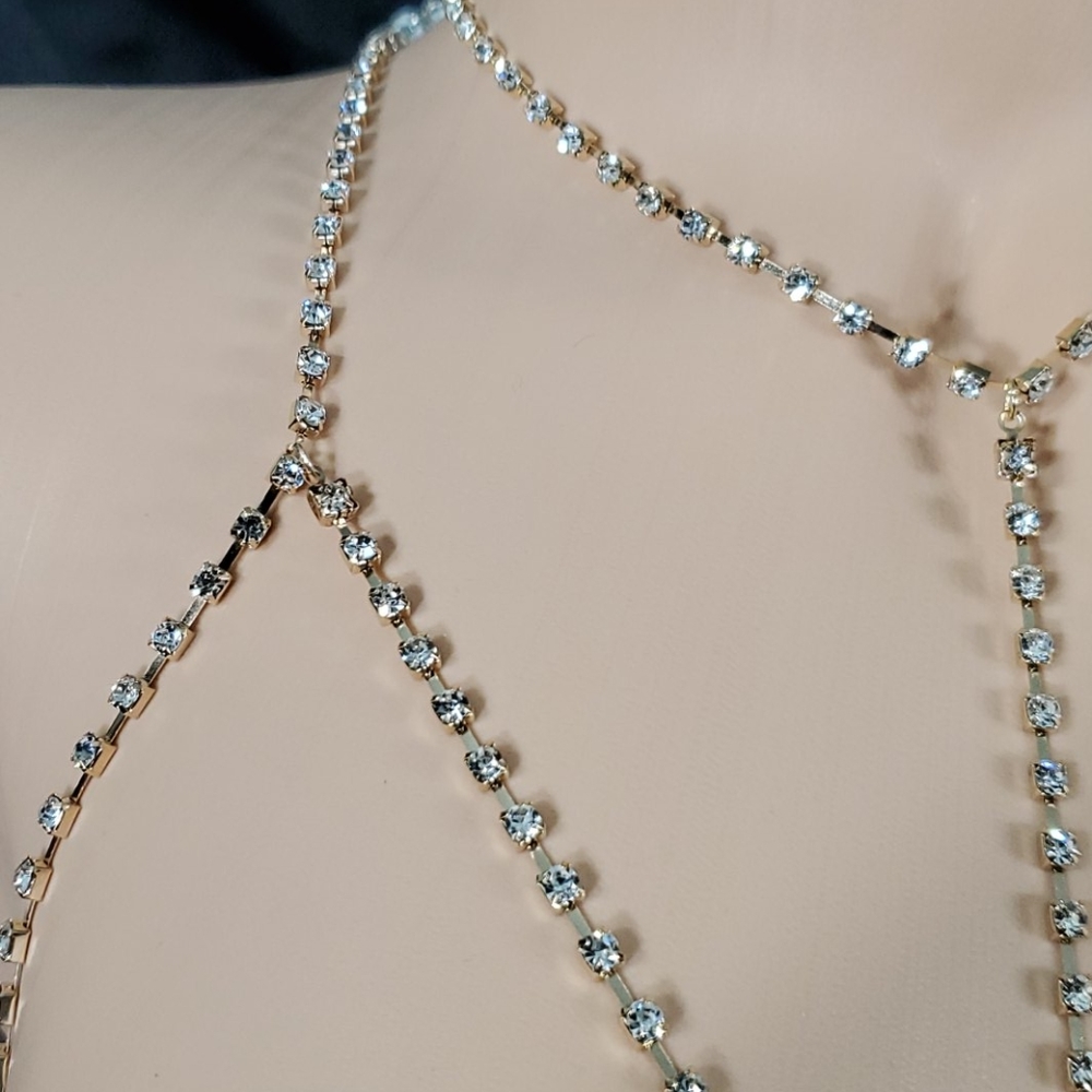 NWOT Rhinestone Body chain - Picture 3 of 3